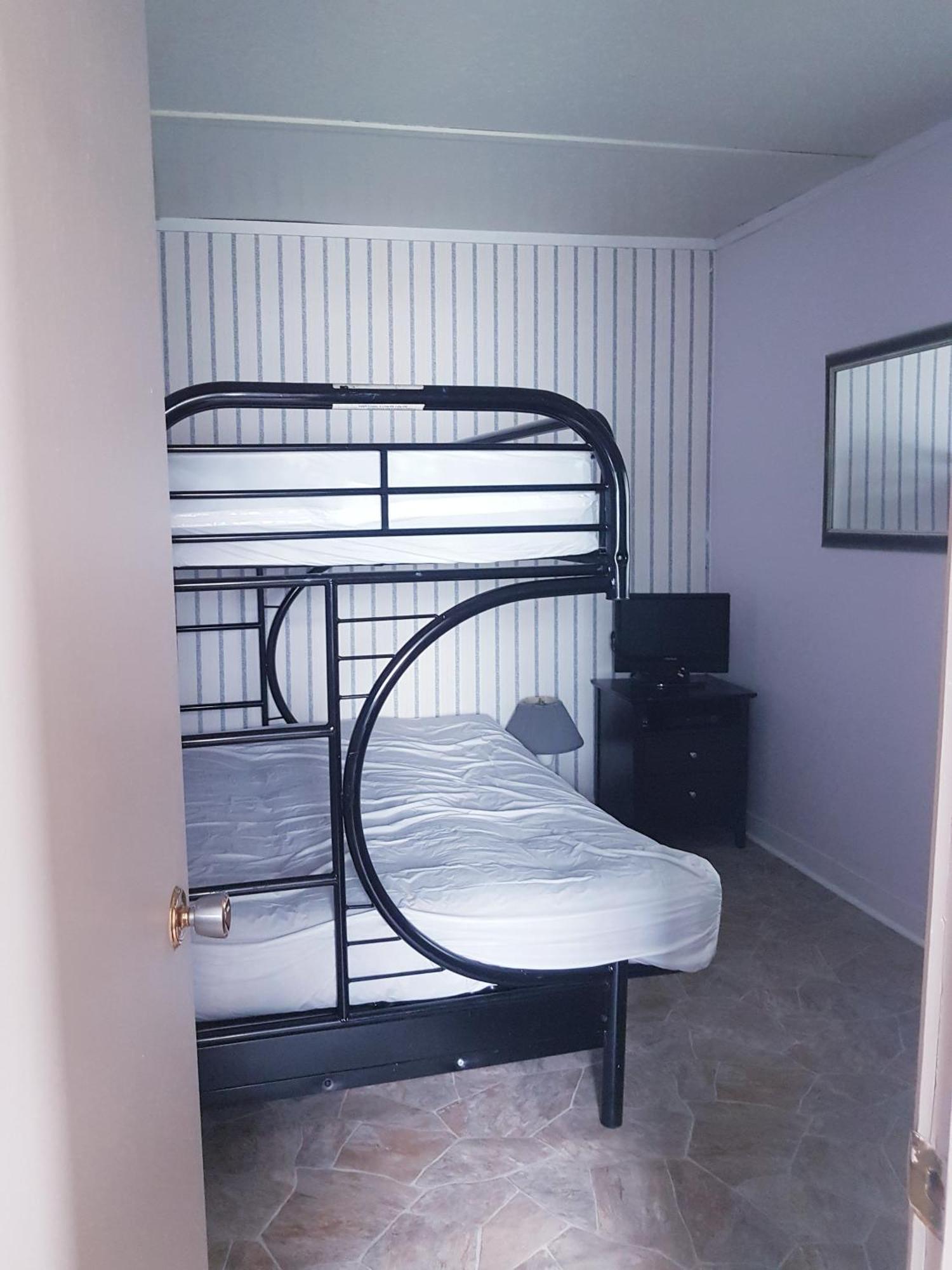 Cloyne Marble Lake Lodge חדר תמונה