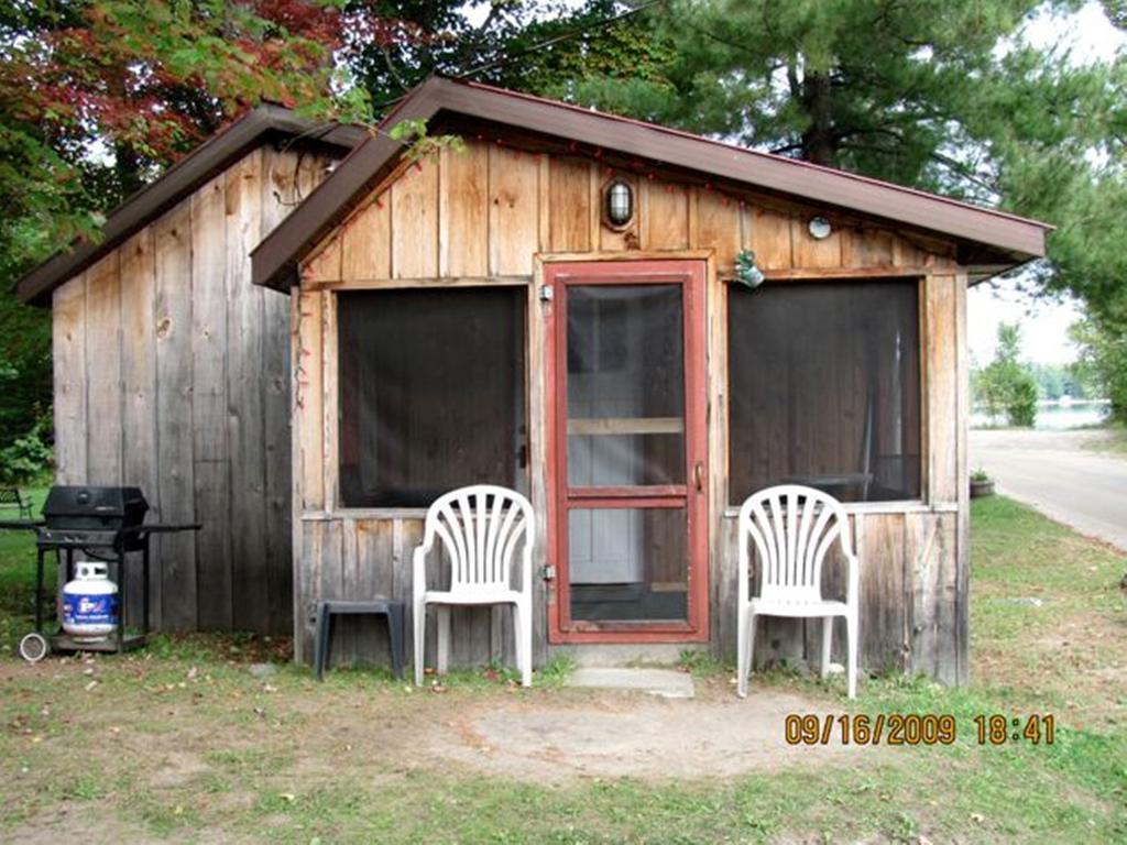 Cloyne Marble Lake Lodge חדר תמונה